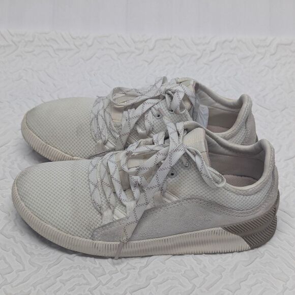 SOREL | Out and About Lace Up Shoes sz 7 - Picture 9 of 10